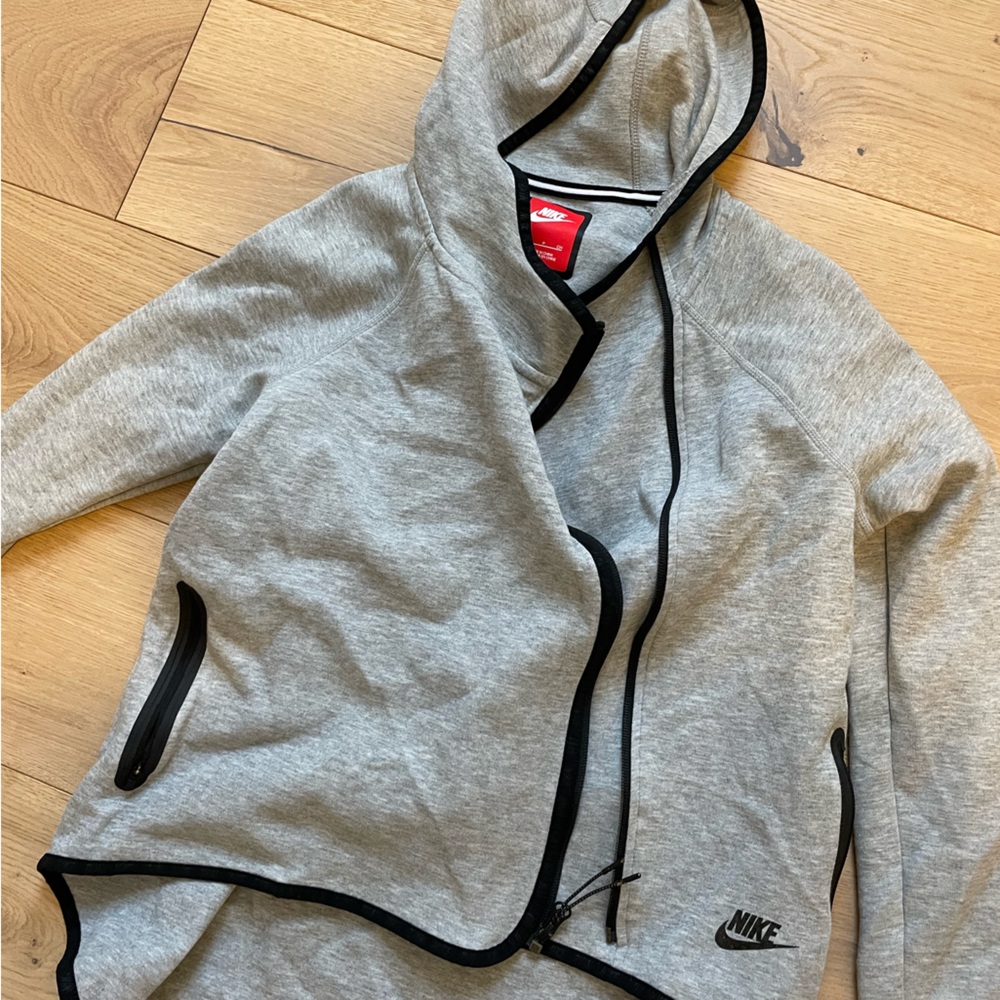 Nike grey high low jacket